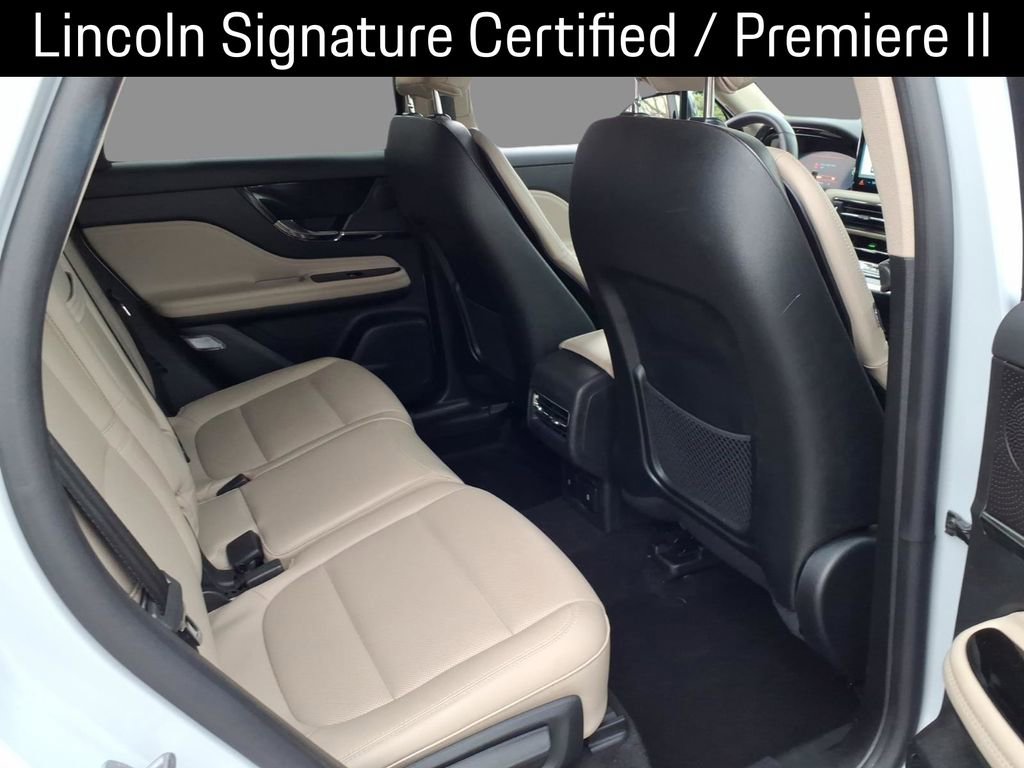 Used 2025 Lincoln Corsair FWD w/ Equipment Group 101A image 11
