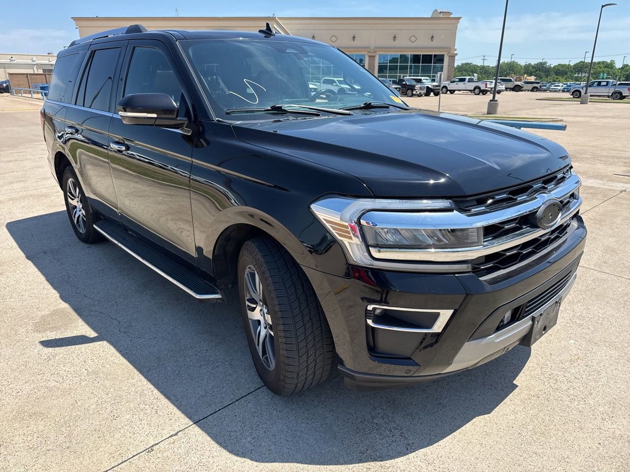 Used 2022 Ford Expedition Limited RWD image 19