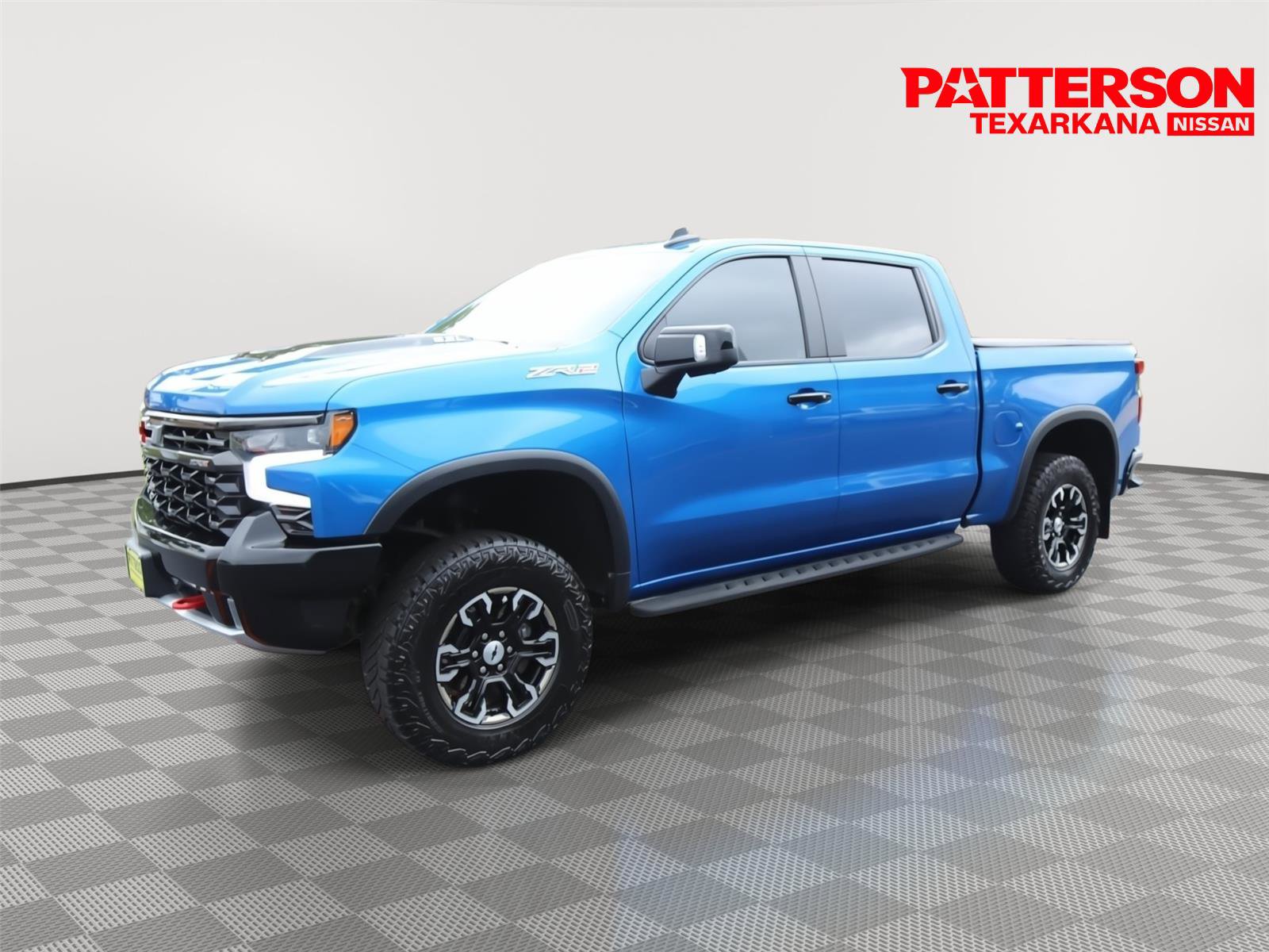 Used 2023 Chevrolet Silverado 1500 ZR2 w/ Technology Package image 1