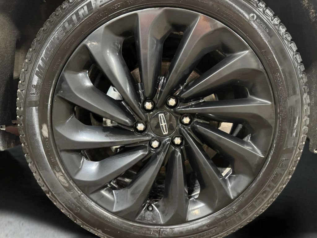Certified 2021 Lincoln Navigator Reserve AWD/4WD image 32