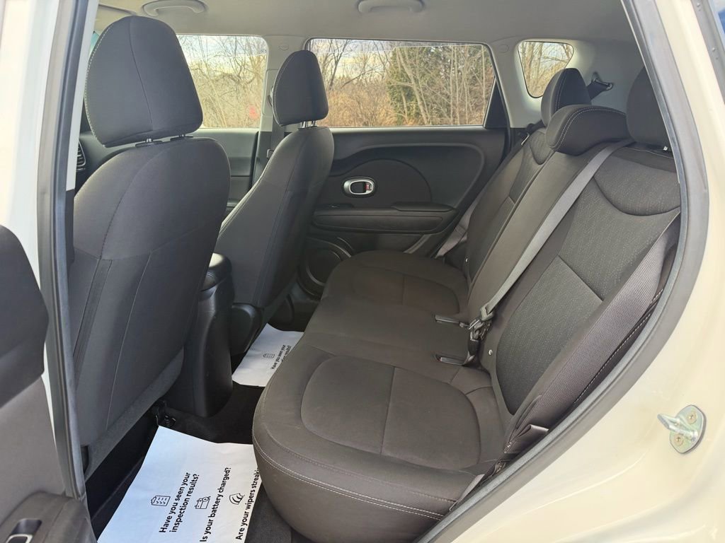 Used 2019 Kia Soul image 27