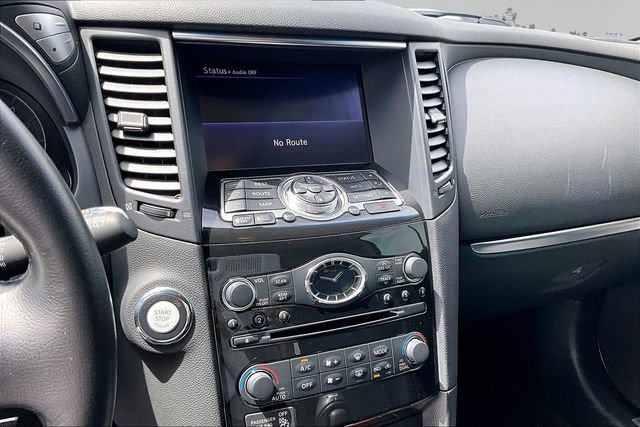 Used 2013 INFINITI FX37 AWD w/ Premium Pkg image 6
