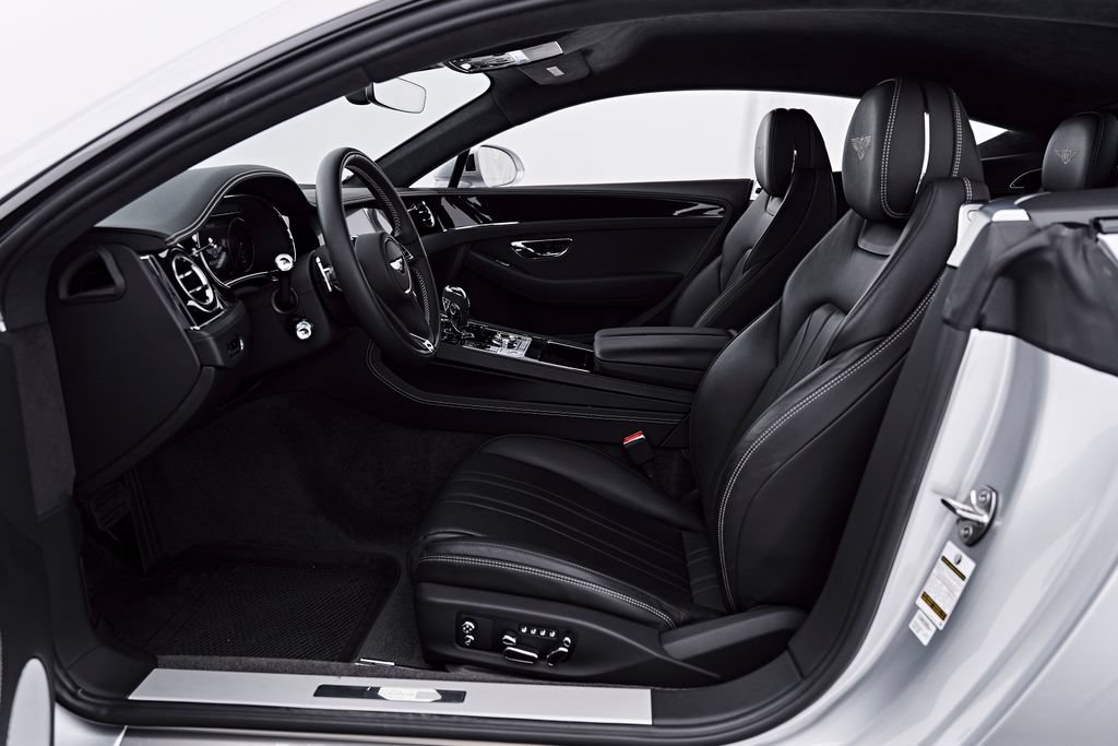 Used 2020 Bentley Continental GT AWD/4WD image 36