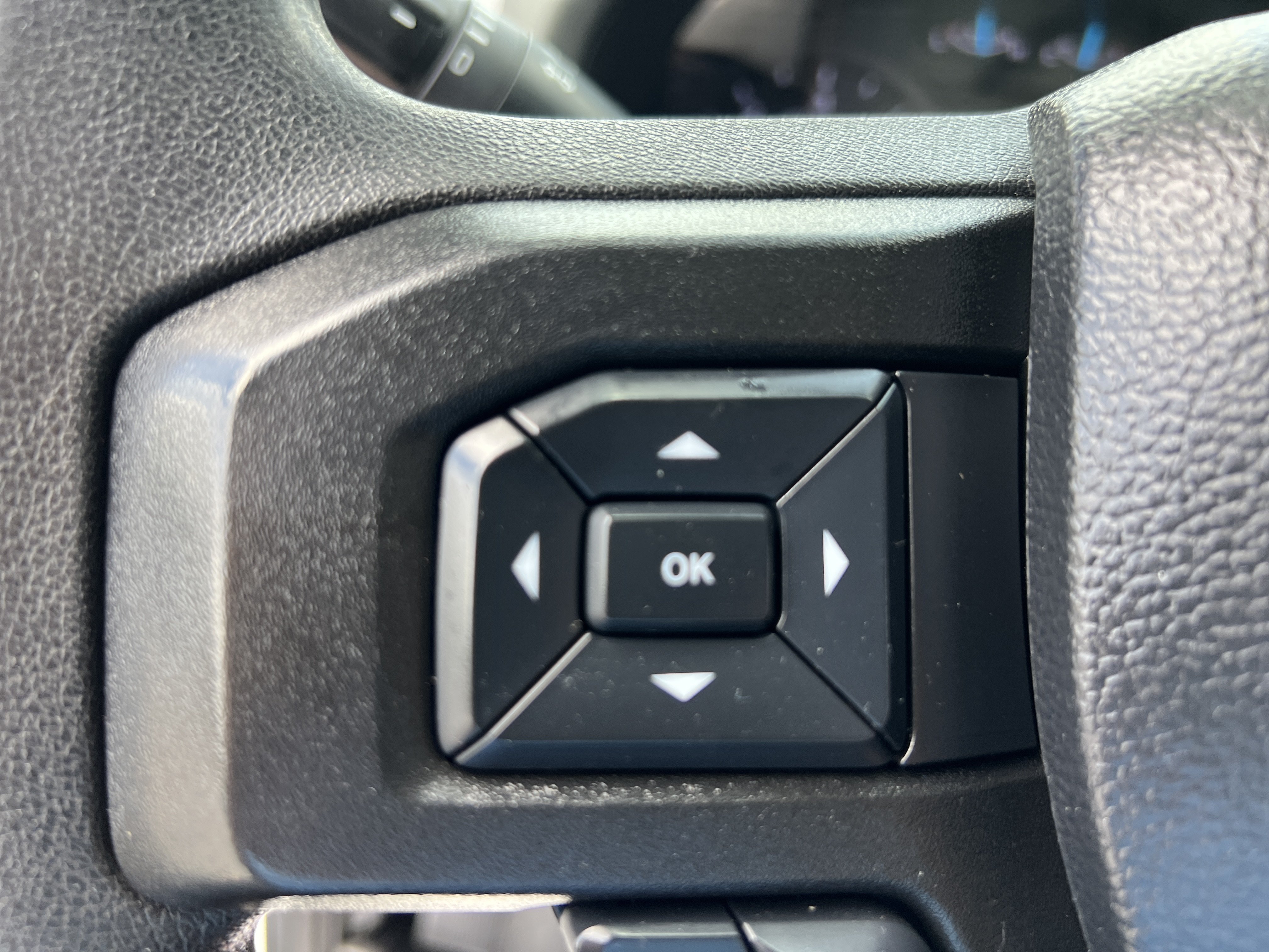Used 2023 Ford E-350 and Econoline 350 Super Duty w/ Power Windows & Locks Group RWD image 24