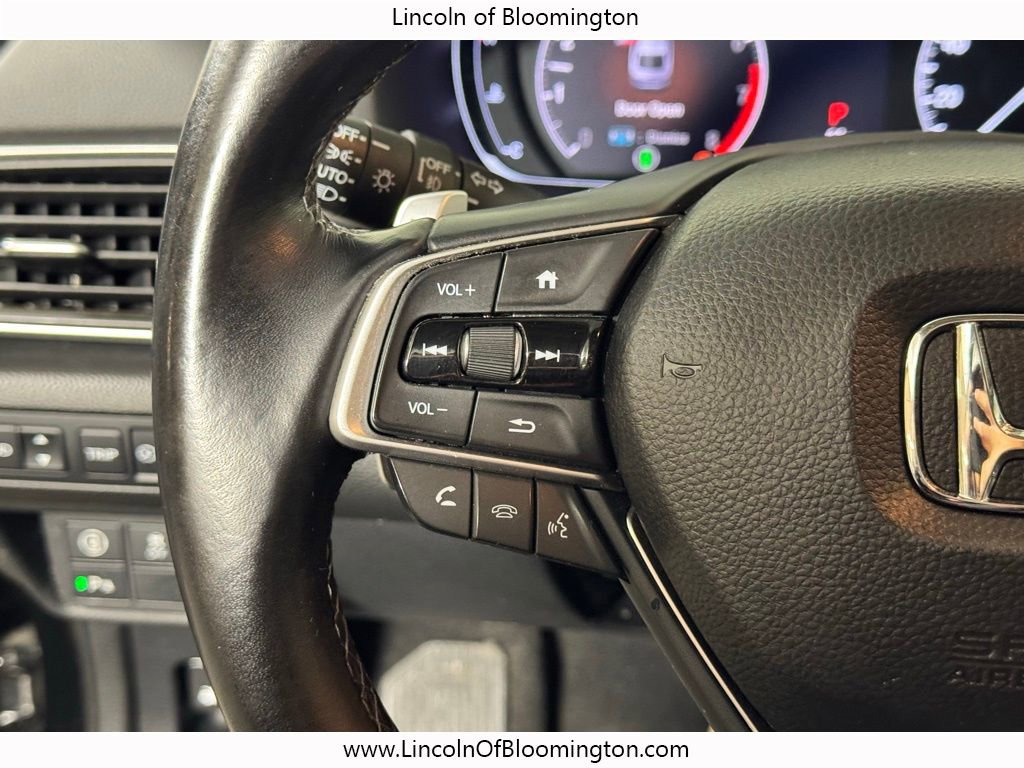 Used 2018 Honda Accord Touring image 21