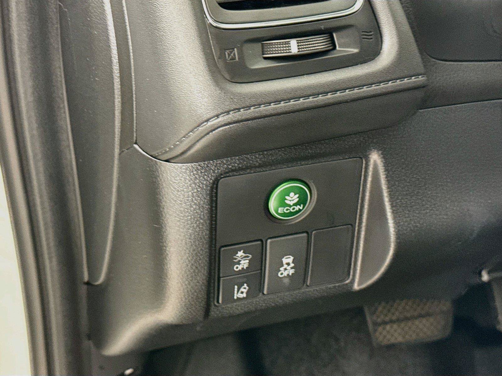 Used 2020 Honda HR-V Touring image 14