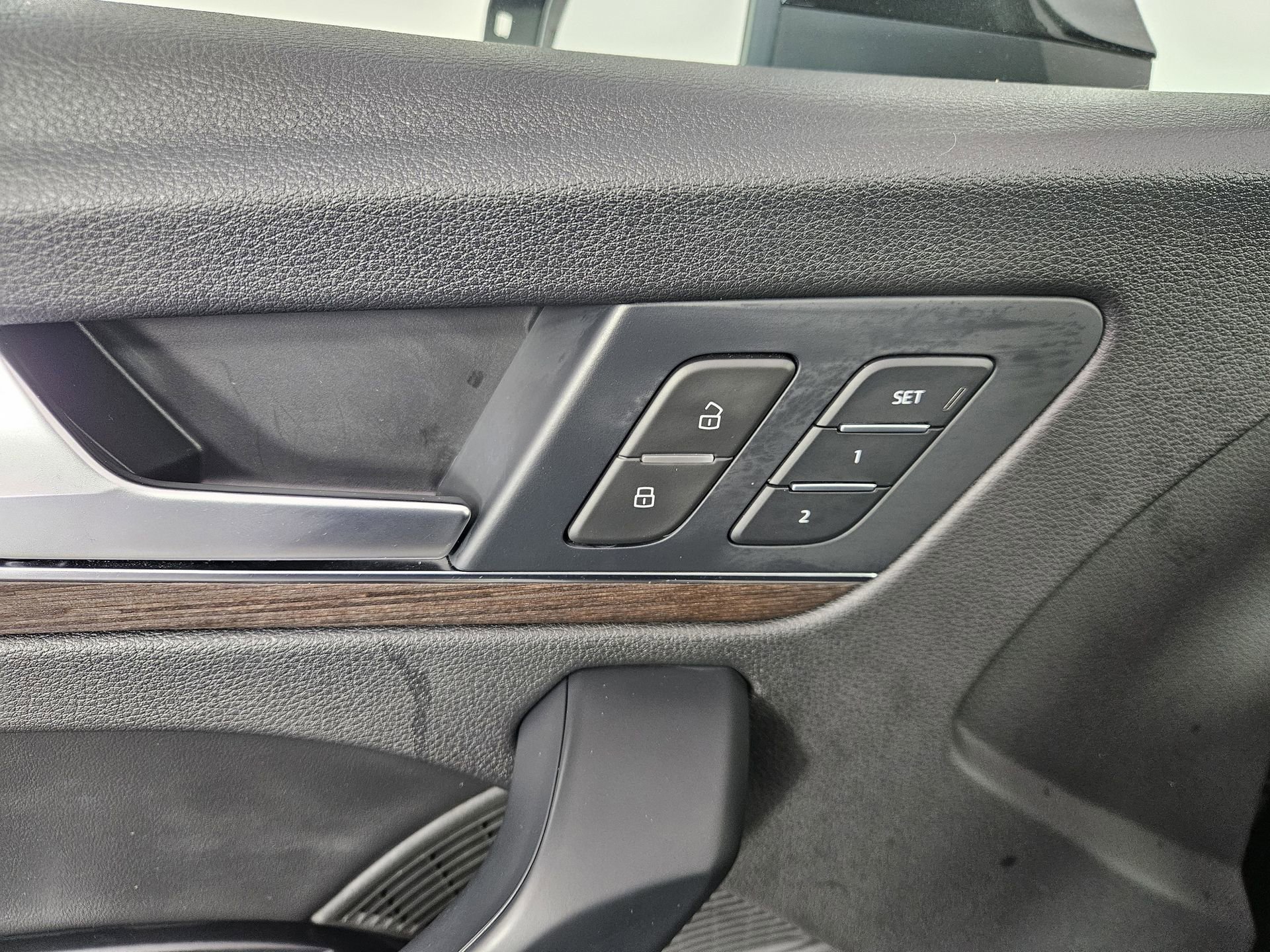 Certified 2023 Audi Q5 2.0T Premium Plus w/ Premium Plus Package AWD/4WD image 17