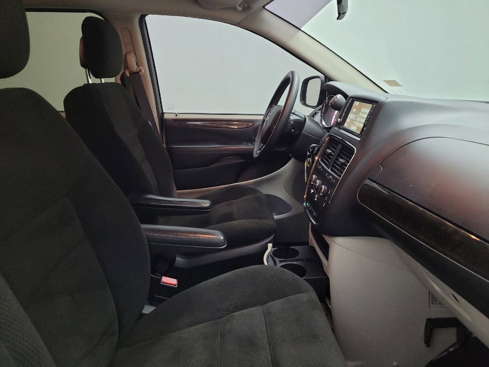 Used 2016 Dodge Grand Caravan SE w/ Quick Order Package 29E SE image 21