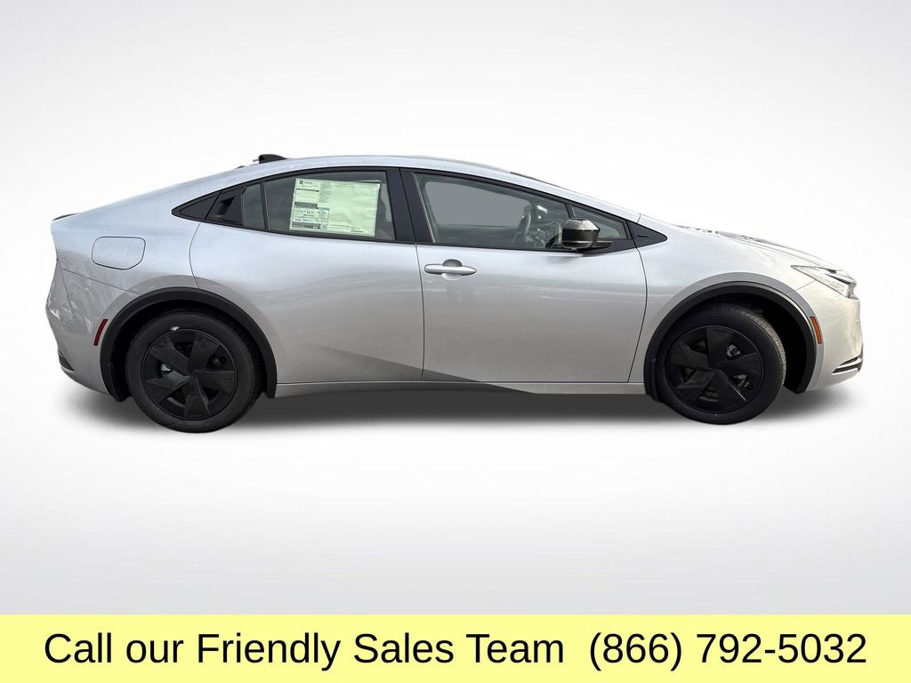 New 2026 Toyota Prius Hybrid SE image 7