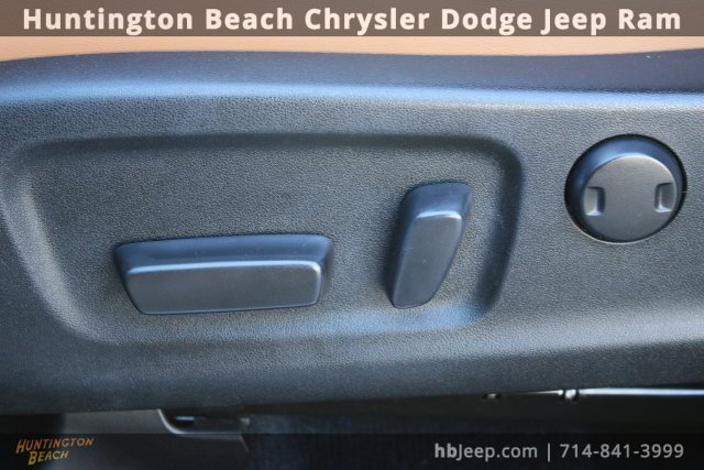 Used 2022 Lexus RX 450h AWD w/ Premium Package image 32