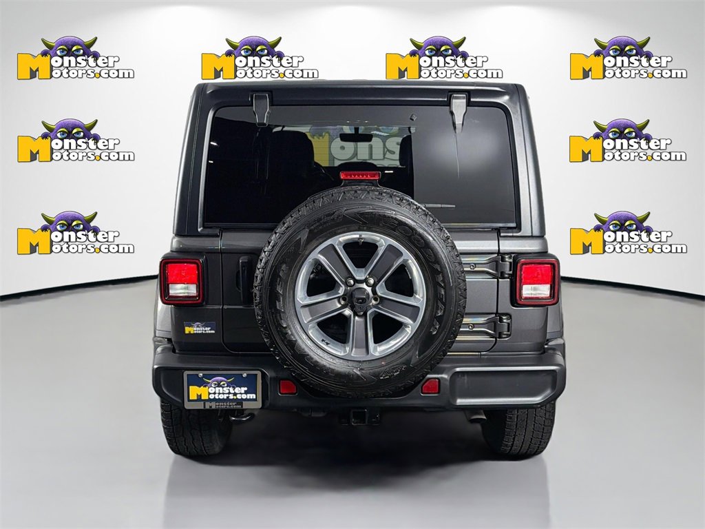 Used 2022 Jeep Wrangler Unlimited Sahara w/ Cold Weather Group image 6