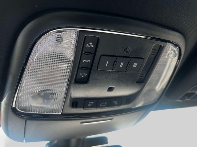 Used 2026 Dodge Durango GT AWD/4WD image 34