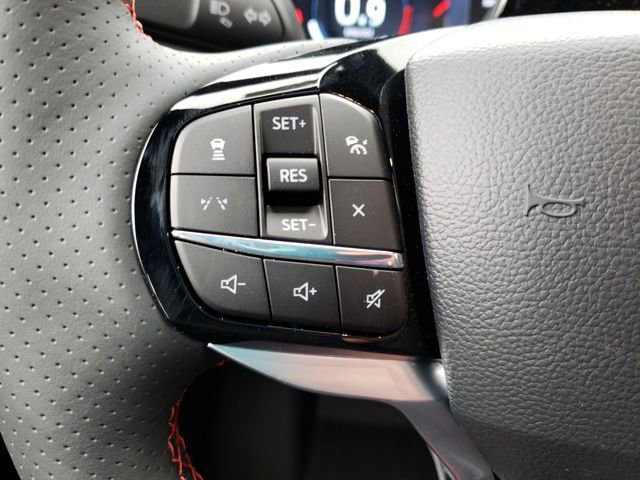 New 2026 Ford Explorer ST-Line w/ ST-Line Street Pack image 16