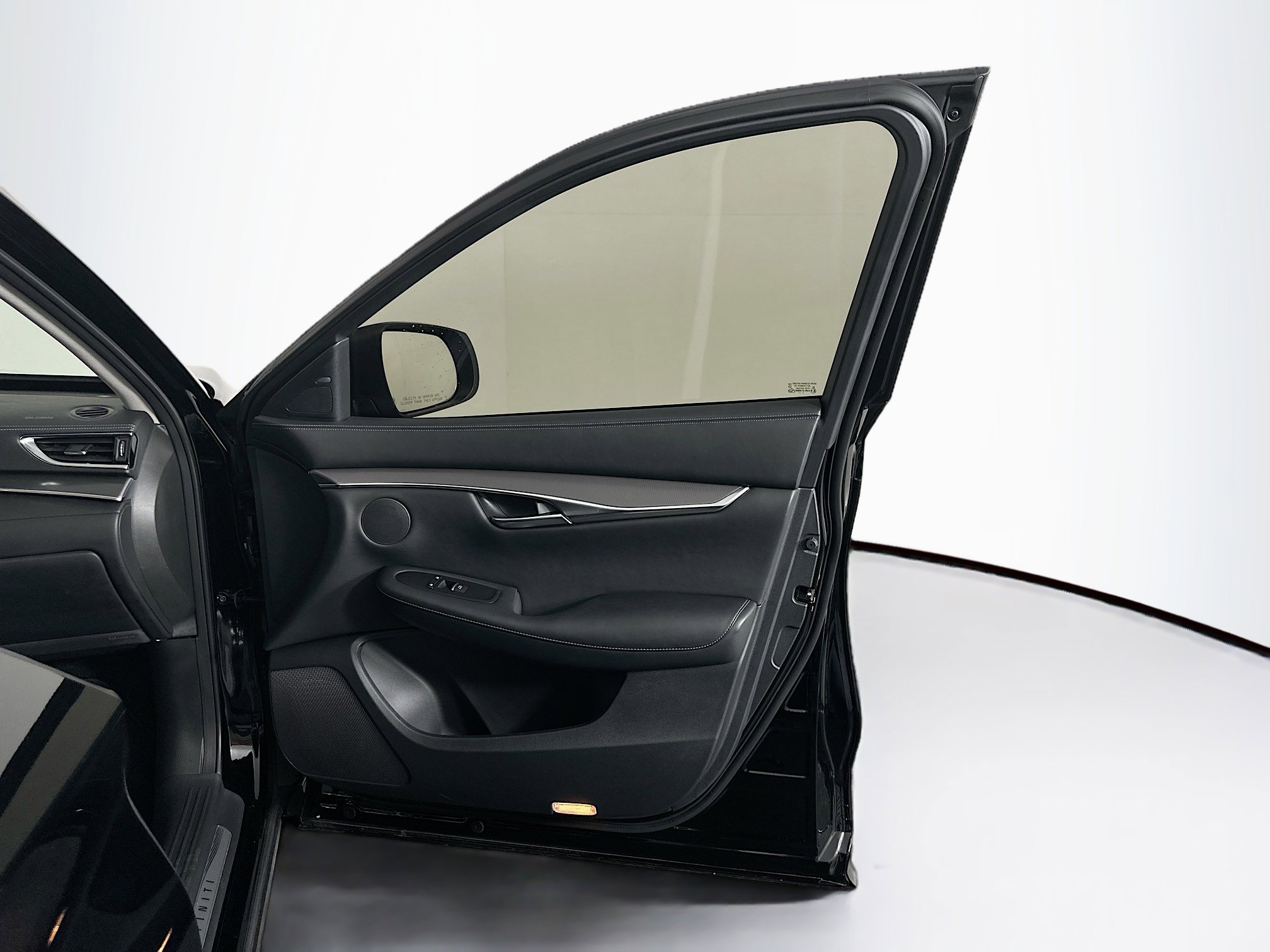 Used 2023 INFINITI QX50 Pure image 32