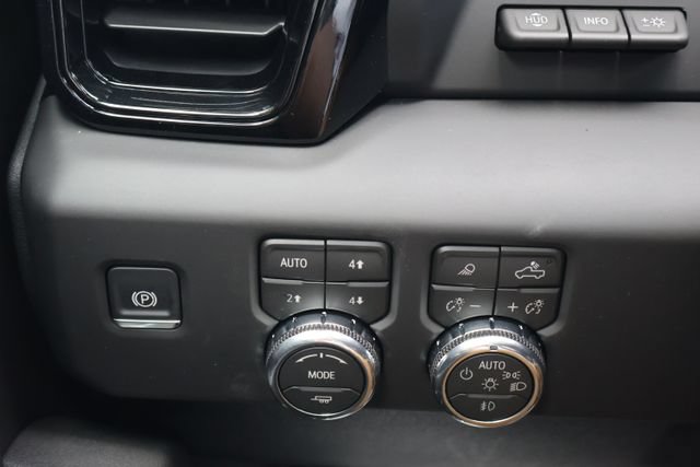 New 2026 GMC Sierra 2500 AT4 w/ AT4 Premium Plus Package AWD/4WD image 17