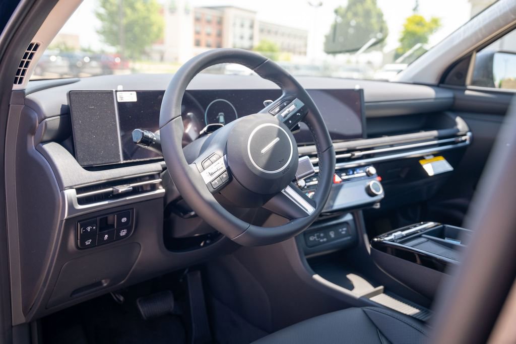 New 2025 Hyundai Tucson SEL image 19