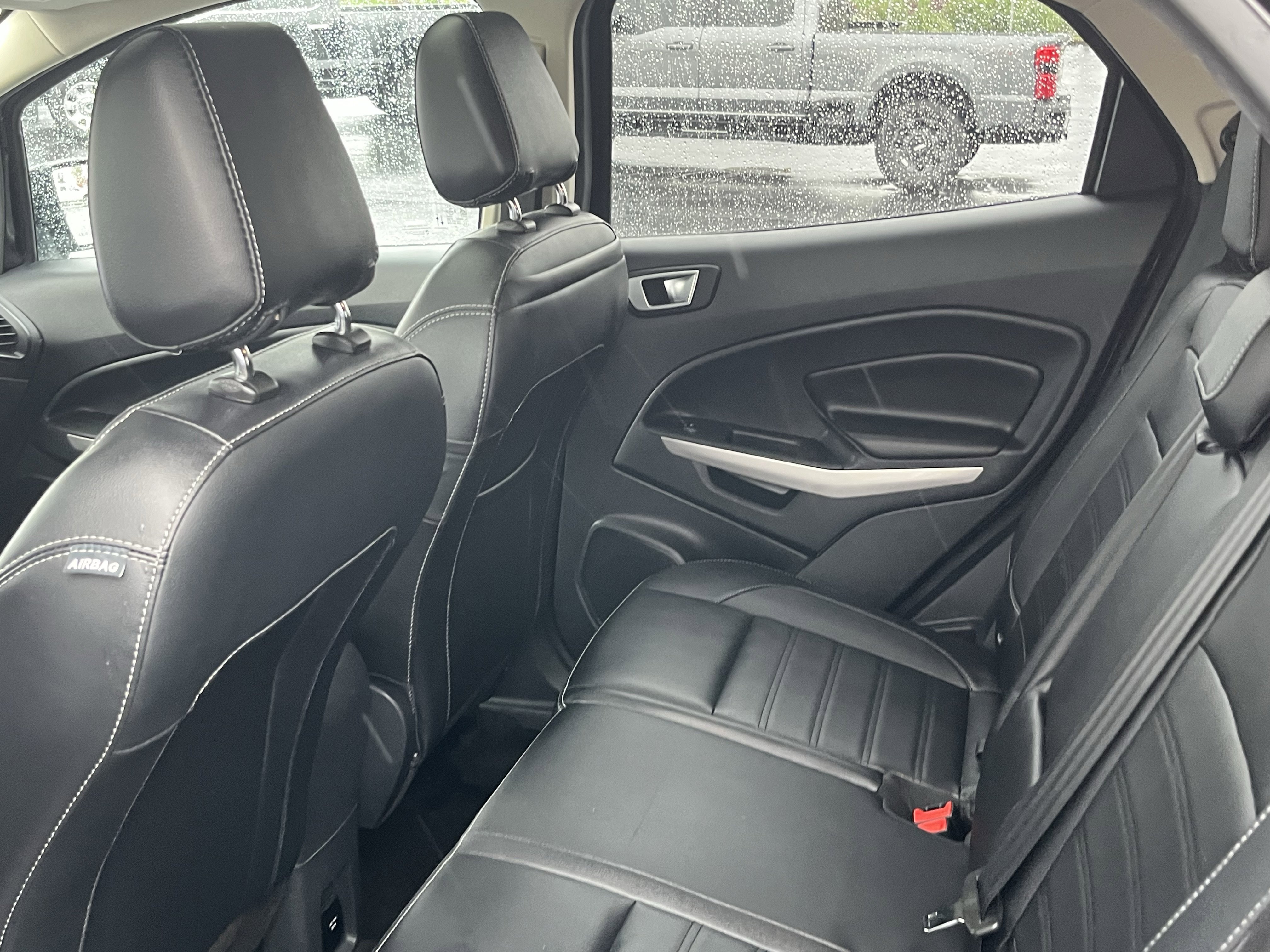 Used 2021 Ford EcoSport Titanium w/ Interior Protection Package image 10