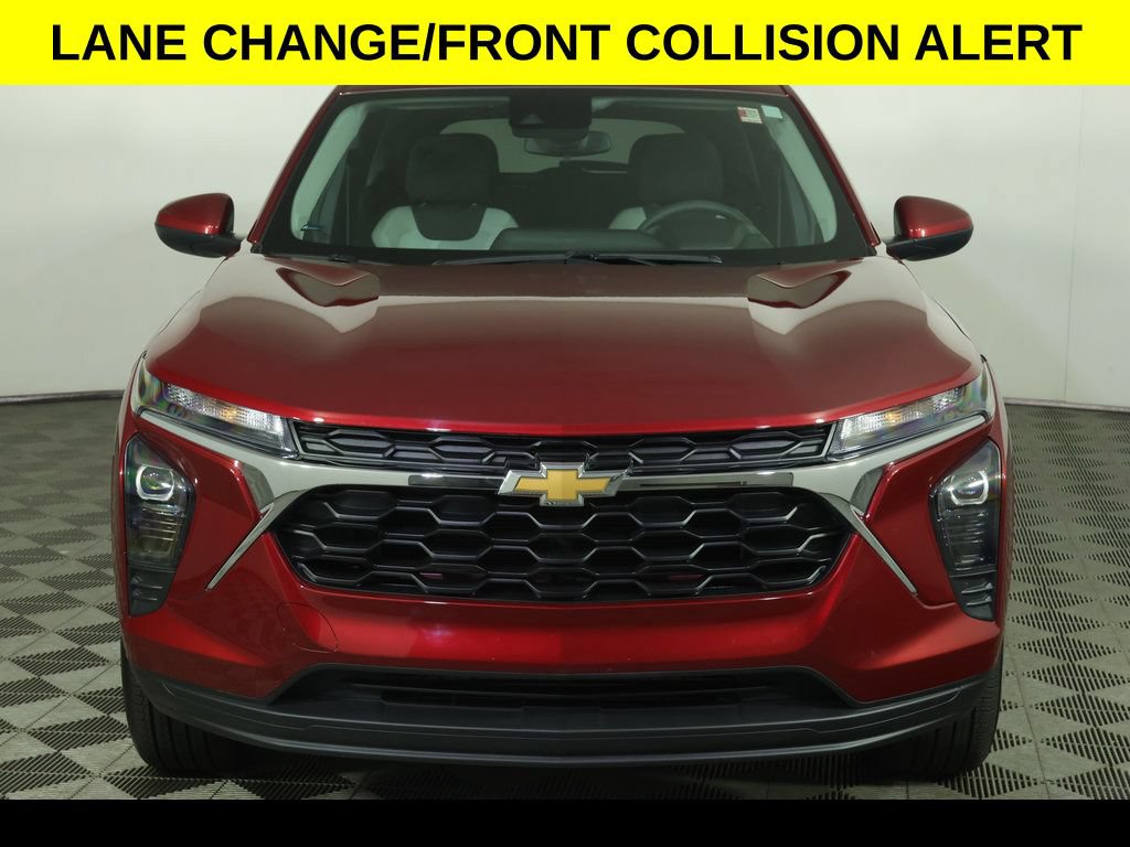 Certified 2025 Chevrolet Trax LS w/ LS Convenience Package FWD image 7