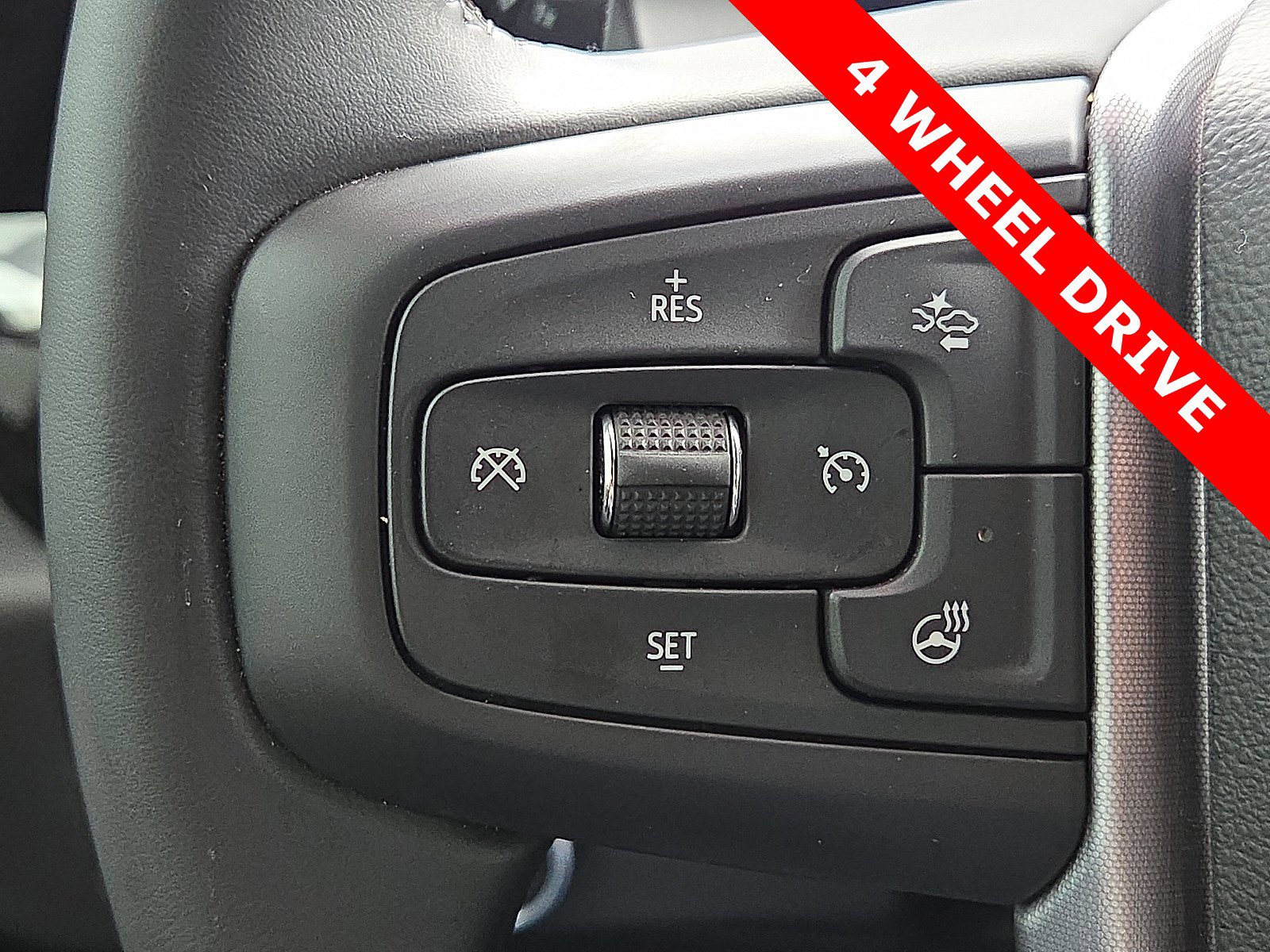 Used 2024 GMC Sierra 1500 SLT w/ SLT Convenience Package image 21