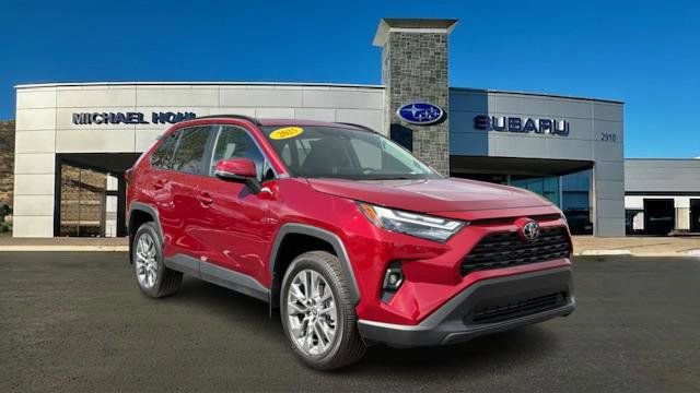 Used 2025 Toyota RAV4 XLE Premium w/ Weather Package image 1