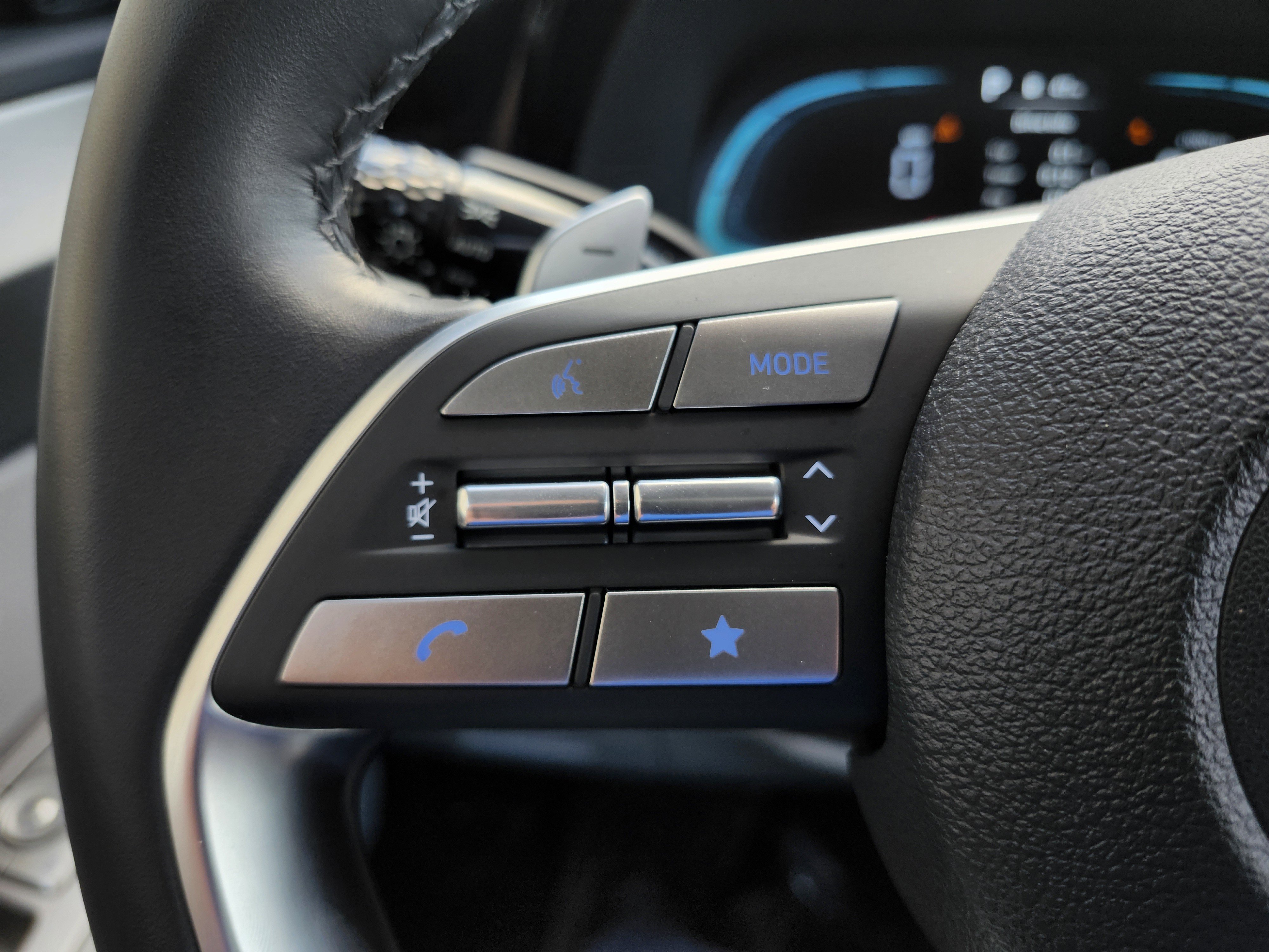 Used 2025 Hyundai Palisade SEL image 12