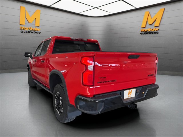Used 2024 Chevrolet Silverado 1500 ZR2 w/ Technology Package image 8
