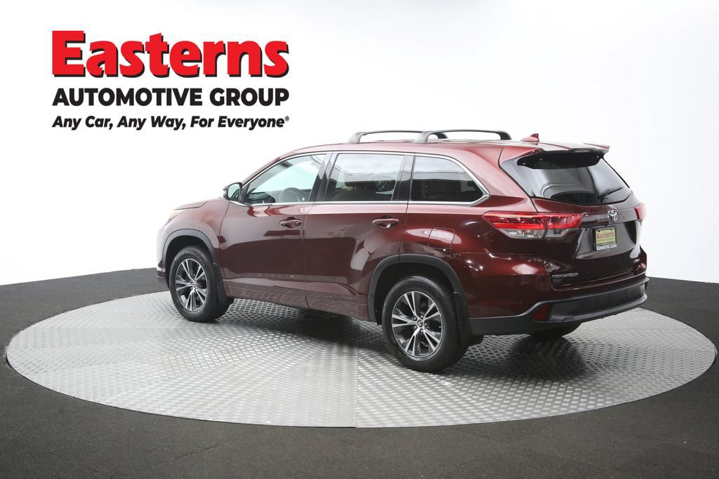 Used 2018 Toyota Highlander Plus AWD/4WD image 63