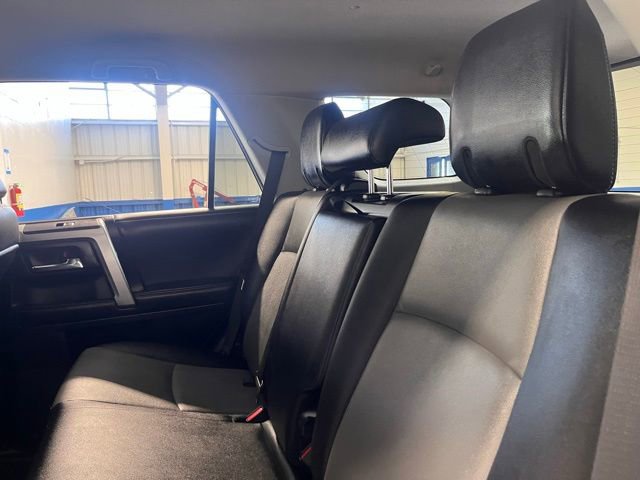 Used 2018 Toyota 4Runner SR5 Premium AWD/4WD image 18