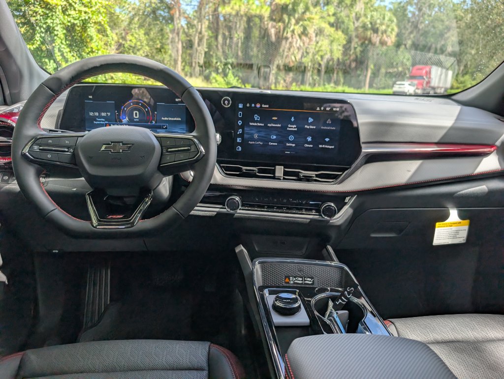 New 2027 Chevrolet Equinox RS FWD image 13