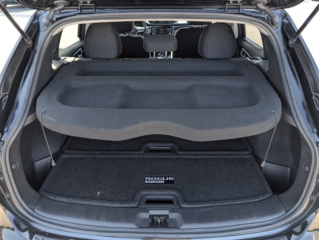 Used 2022 Nissan Rogue Sport SV FWD image 29