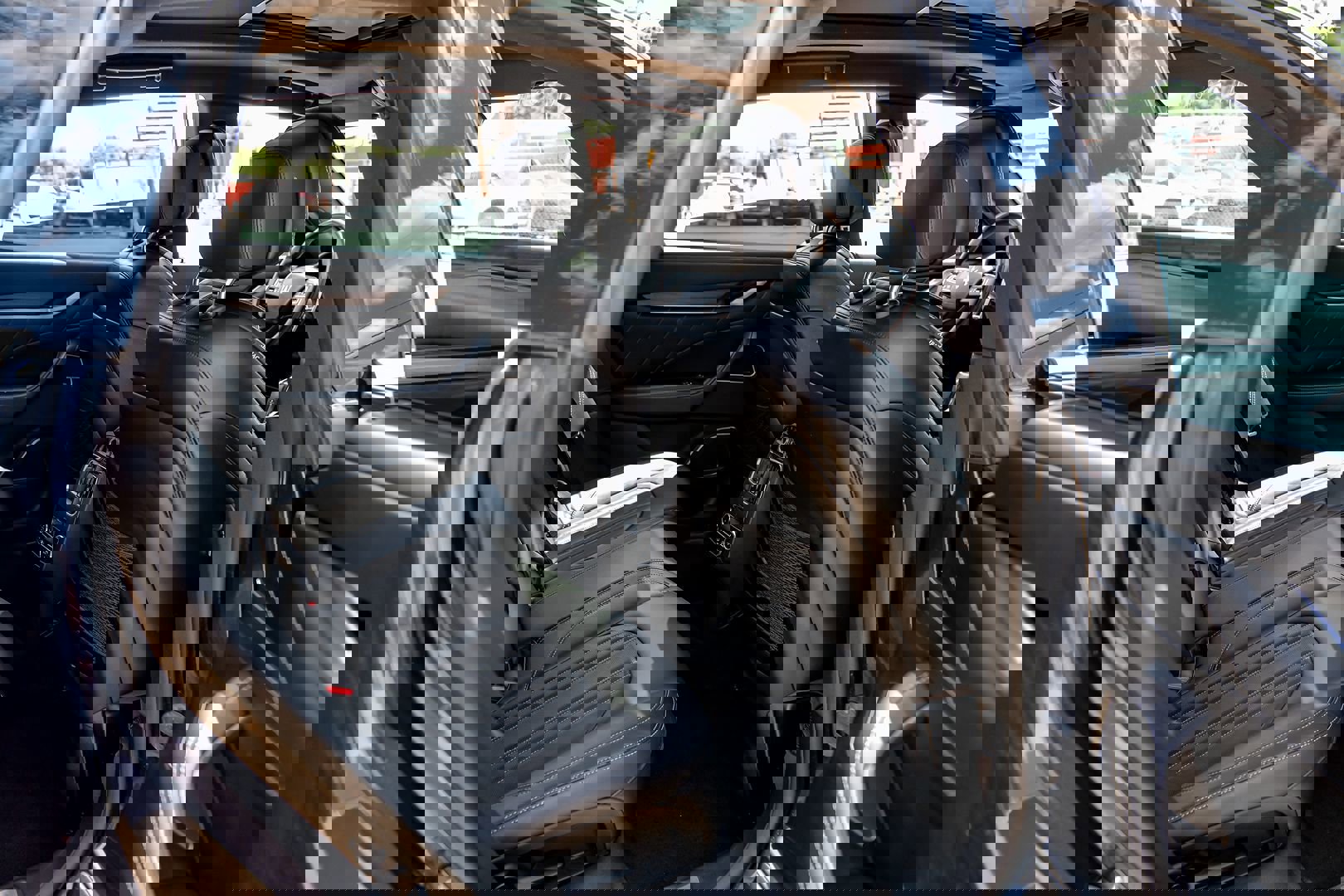 Used 2019 Maserati Levante S GranLusso image 34