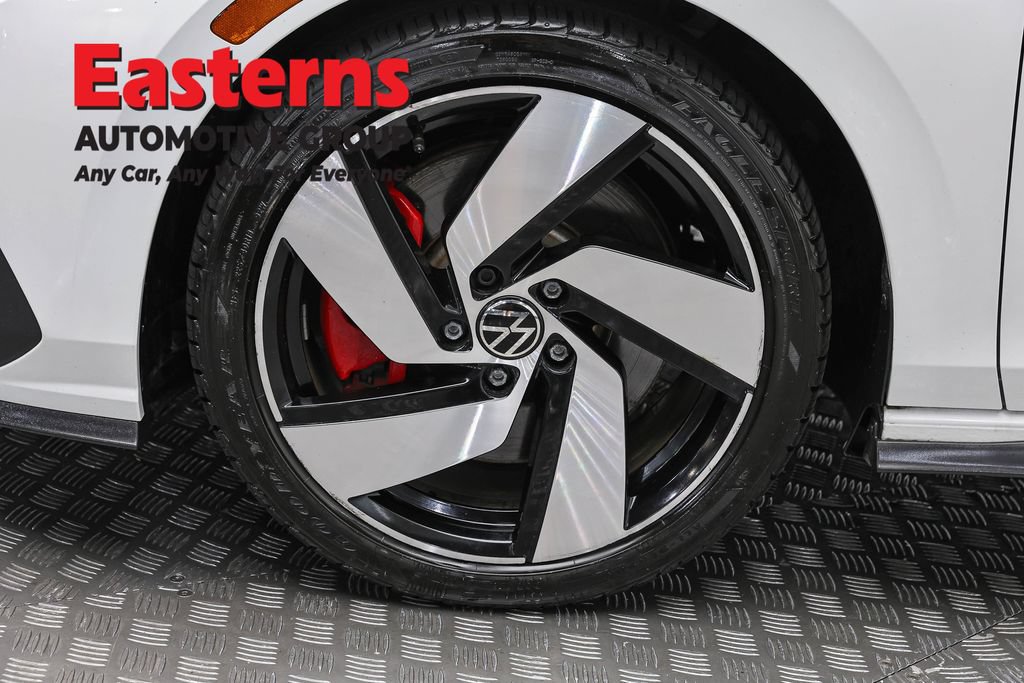 Used 2024 Volkswagen GTI S FWD image 31
