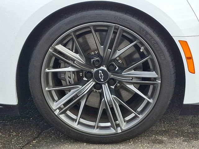 Used 2022 Chevrolet Camaro ZL1 image 27