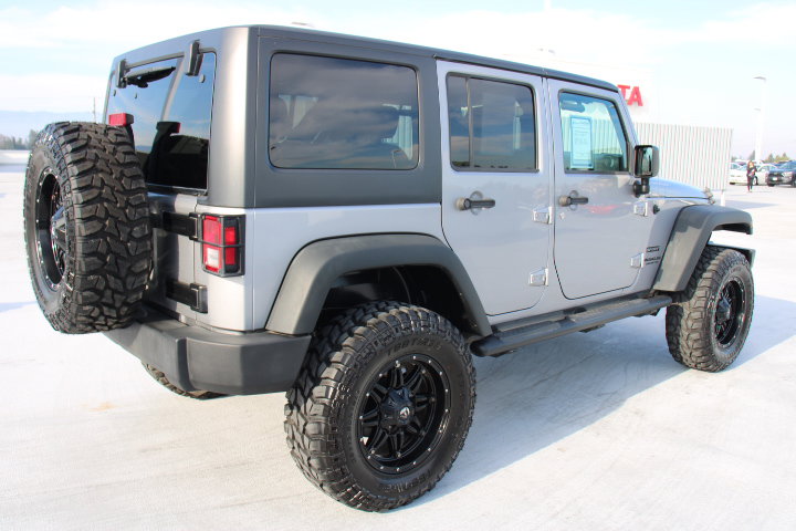 Used 2016 Jeep Wrangler Unlimited Sport w/ Quick Order Package 24S image 3