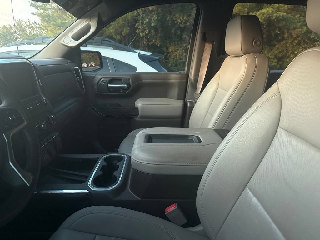 Used 2022 Chevrolet Silverado 1500 LTZ w/ LTZ Premium Package AWD/4WD image 10