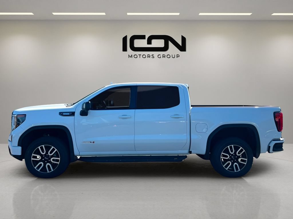 Used 2025 GMC Sierra 1500 AT4 w/ Technology Package AWD/4WD image 2