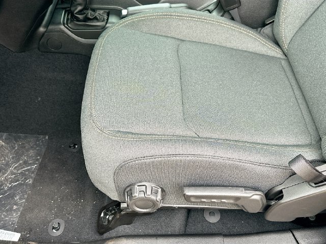New 2026 Jeep Gladiator Sport AWD/4WD image 19