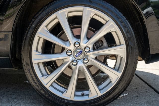 Used 2017 Volvo S60 T5 Inscription Platinum w/ Climate Package FWD image 52