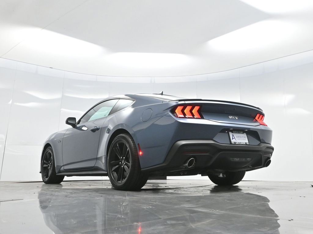Used 2025 Ford Mustang GT RWD image 52
