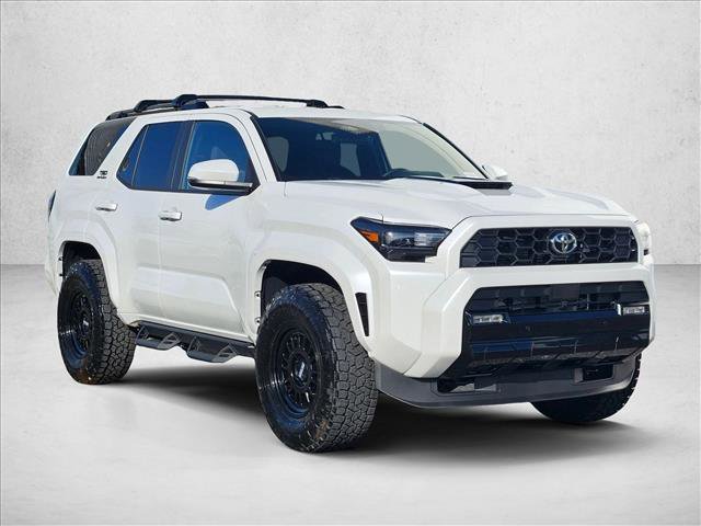 Used 2025 Toyota 4Runner TRD Sport AWD/4WD image 3