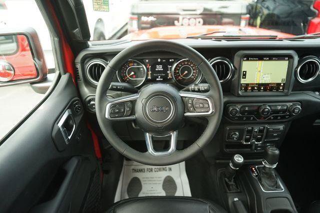 Used 2023 Jeep Wrangler Unlimited Sahara AWD/4WD image 21