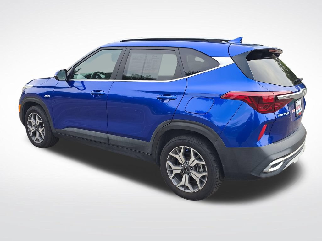 Used 2022 Kia Seltos EX AWD/4WD image 3