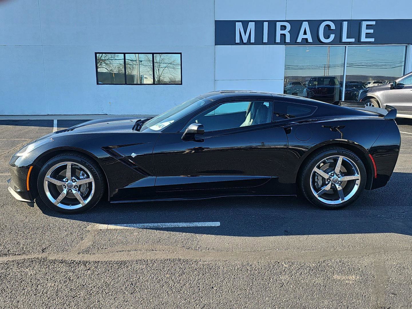 Used 2014 Chevrolet Corvette Stingray Coupe image 3