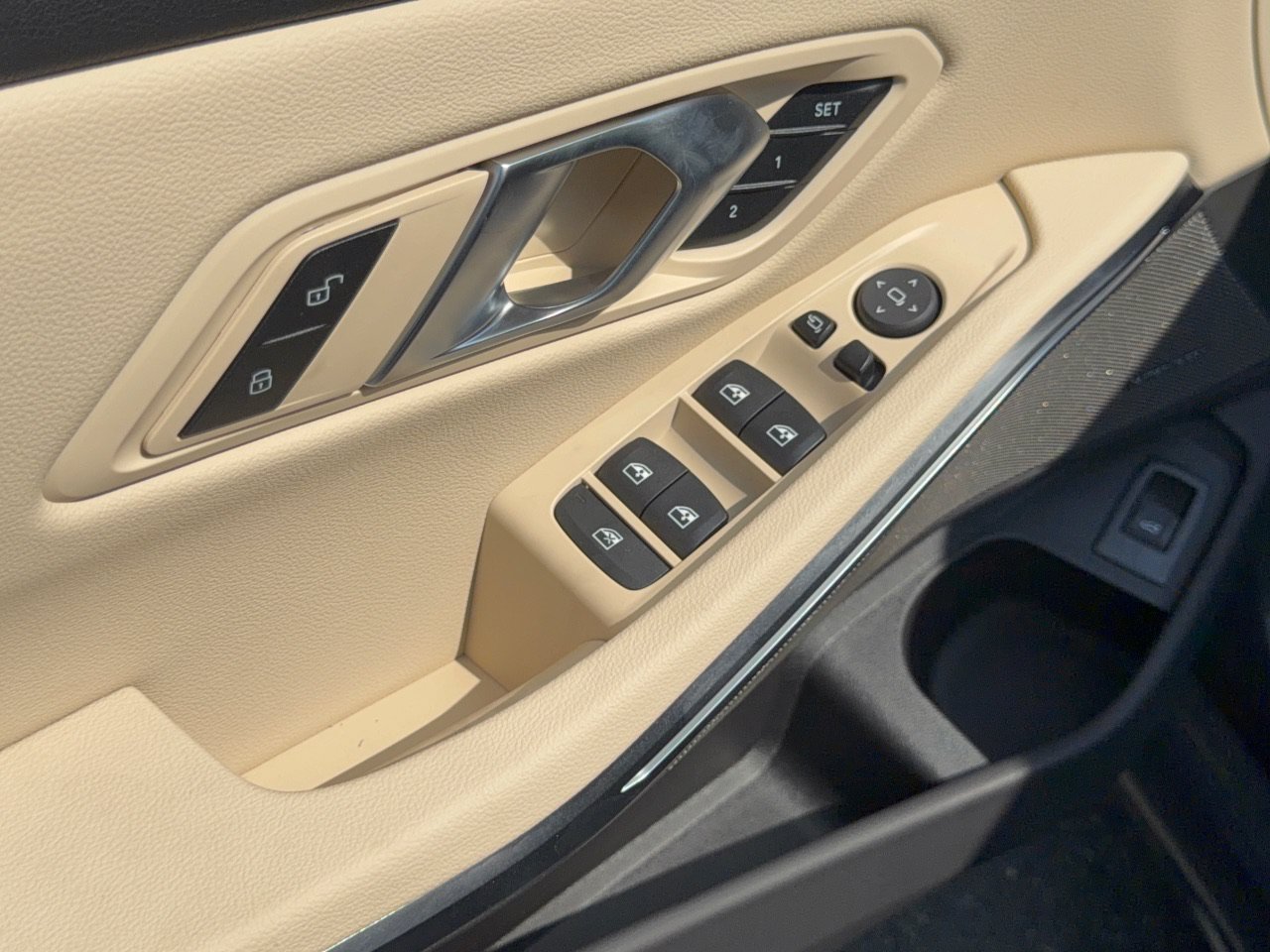 New 2026 BMW 330i xDrive Sedan w/ M Sport Package AWD/4WD image 15