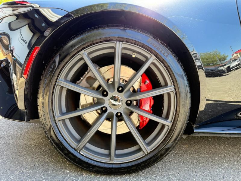 Used 2020 Aston Martin V8 Vantage Coupe RWD image 27