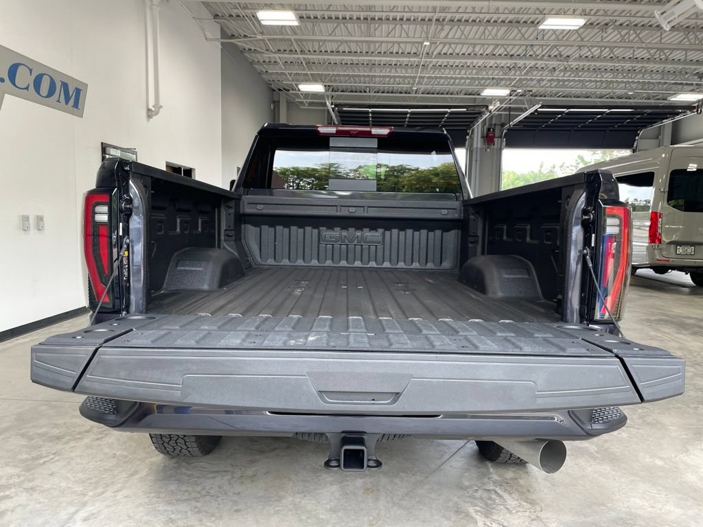 Used 2026 GMC Sierra 2500 AT4 AWD/4WD image 7