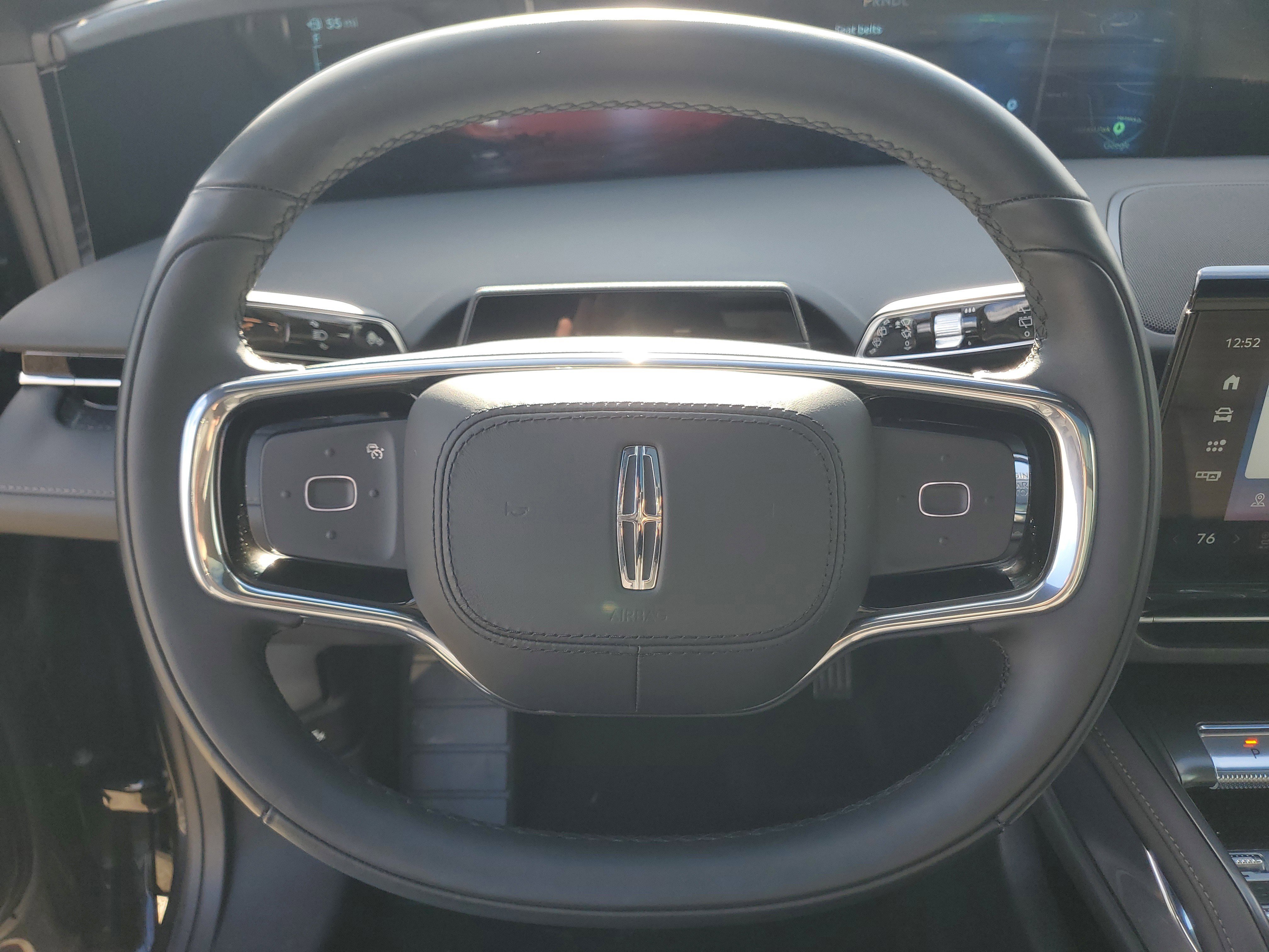 Certified 2024 Lincoln Nautilus Reserve w/ Equipment Group 203A image 14