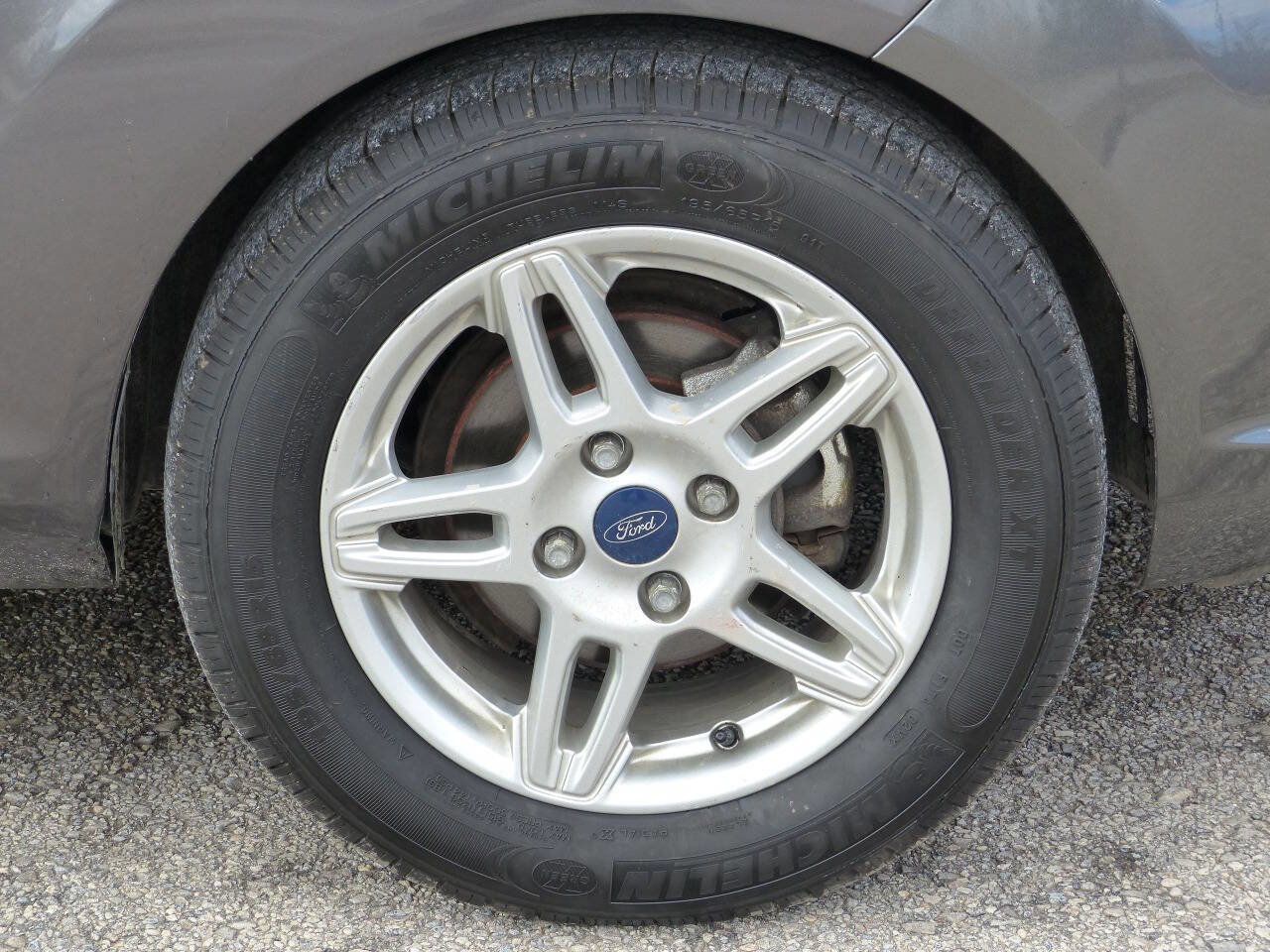 Used 2017 Ford Fiesta SE image 13