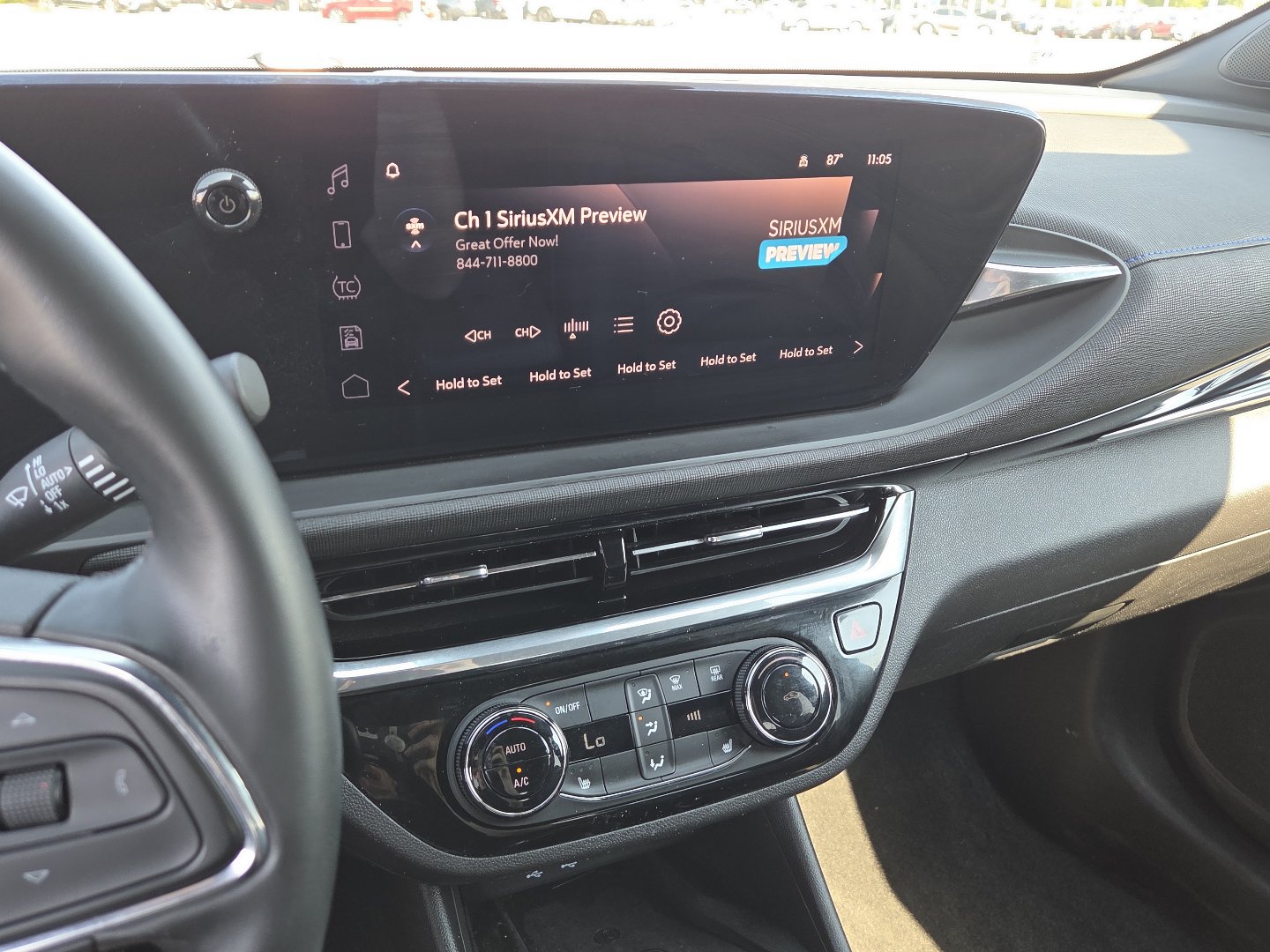 Used 2024 Buick Envista Sport Touring w/ Convenience I Package FWD image 29
