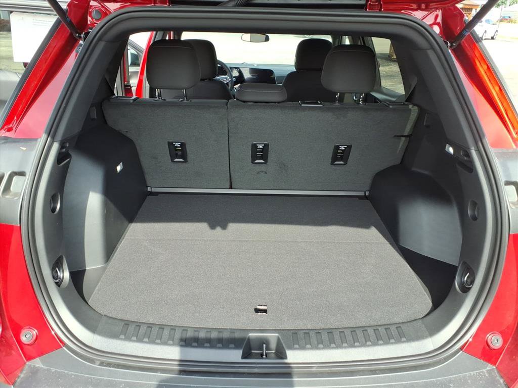 New 2027 Chevrolet Equinox LT FWD image 11